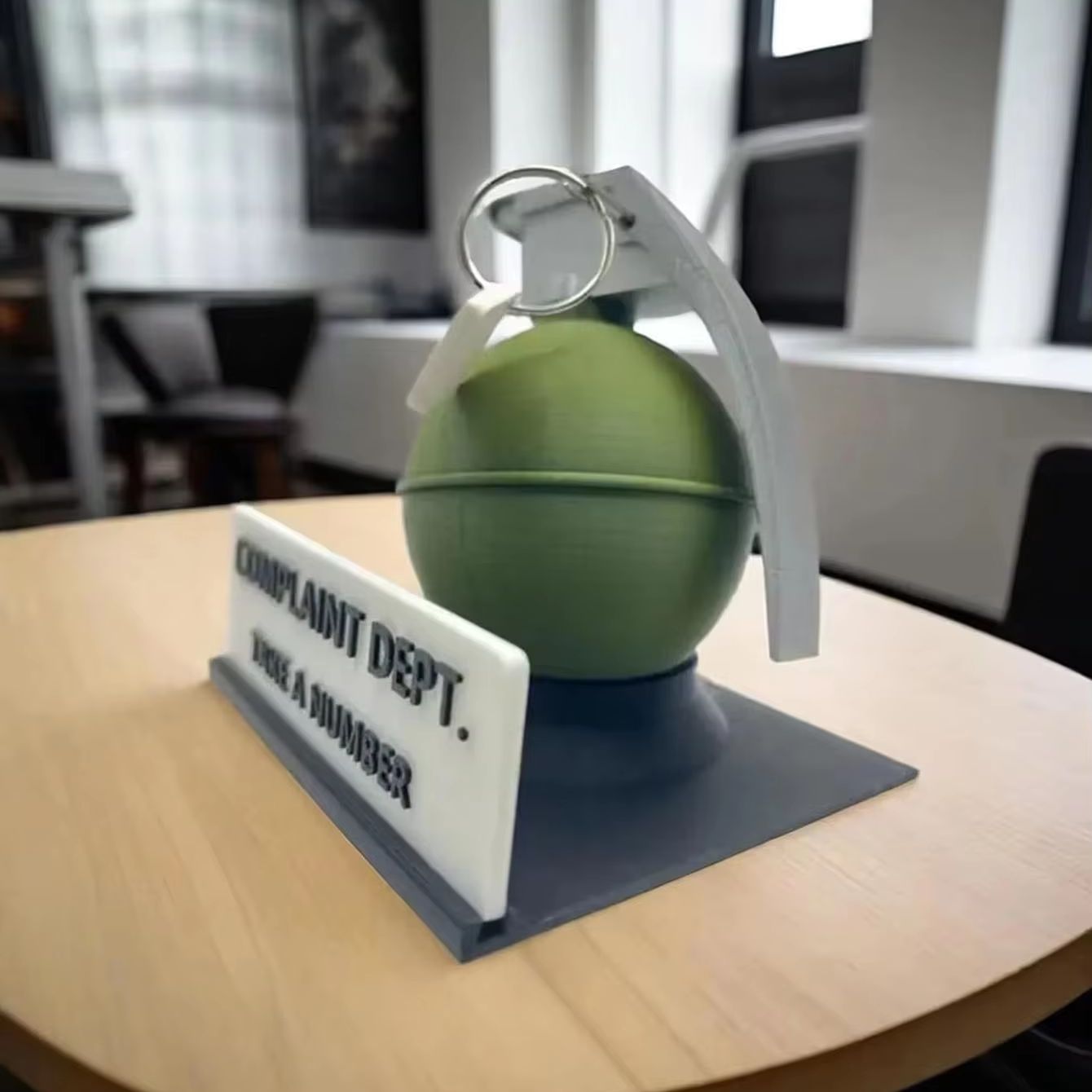 Decoração divertida para mesa  - Home Office Logo avaliação e preço