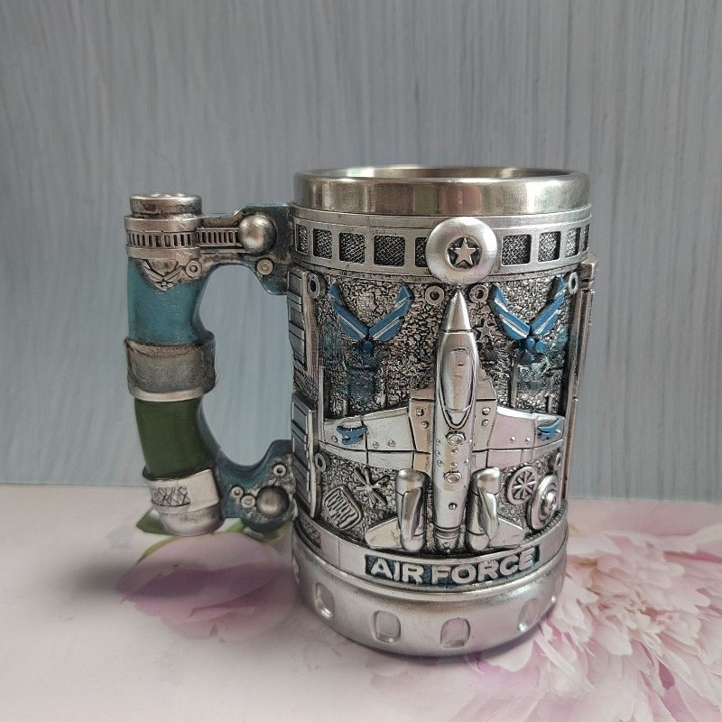 Caneca Criativa de Resina e Aç - Home Office Industrial Style avaliação e preço